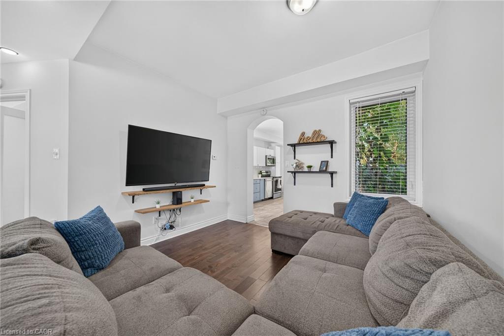 56 East 23rd Street Property Photo 11