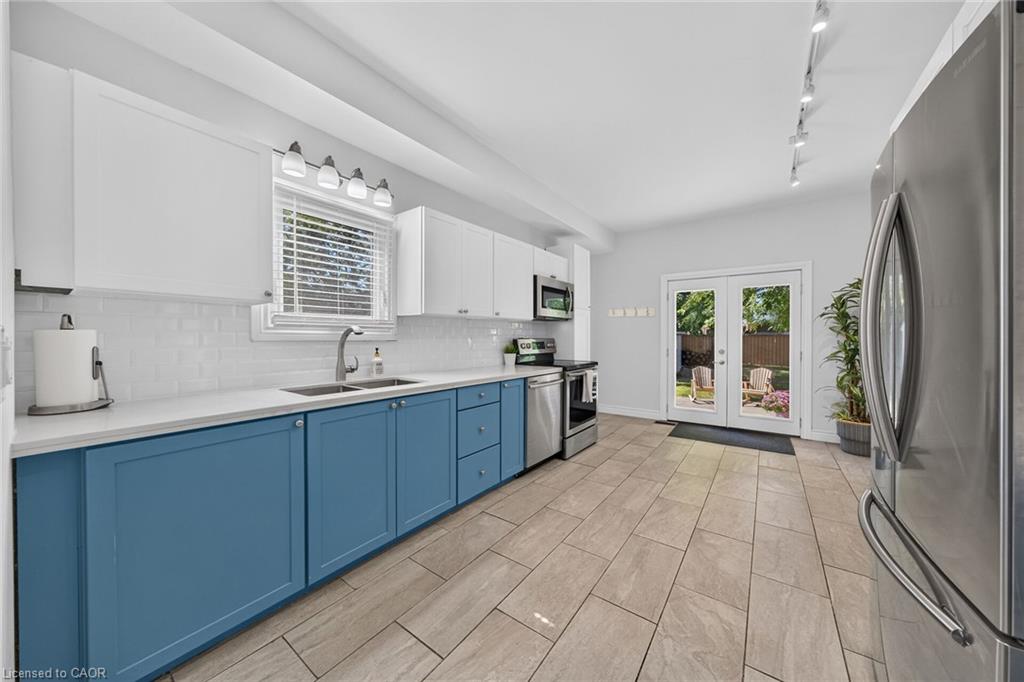 56 East 23rd Street Property Photo 16