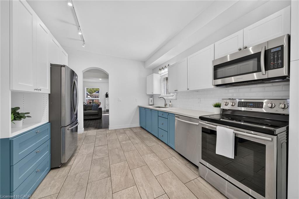 56 East 23rd Street Property Photo 22