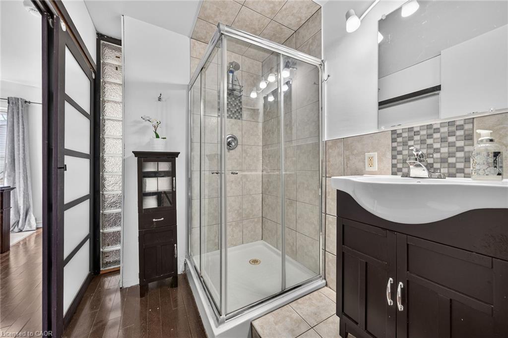 56 East 23rd Street Property Photo 30