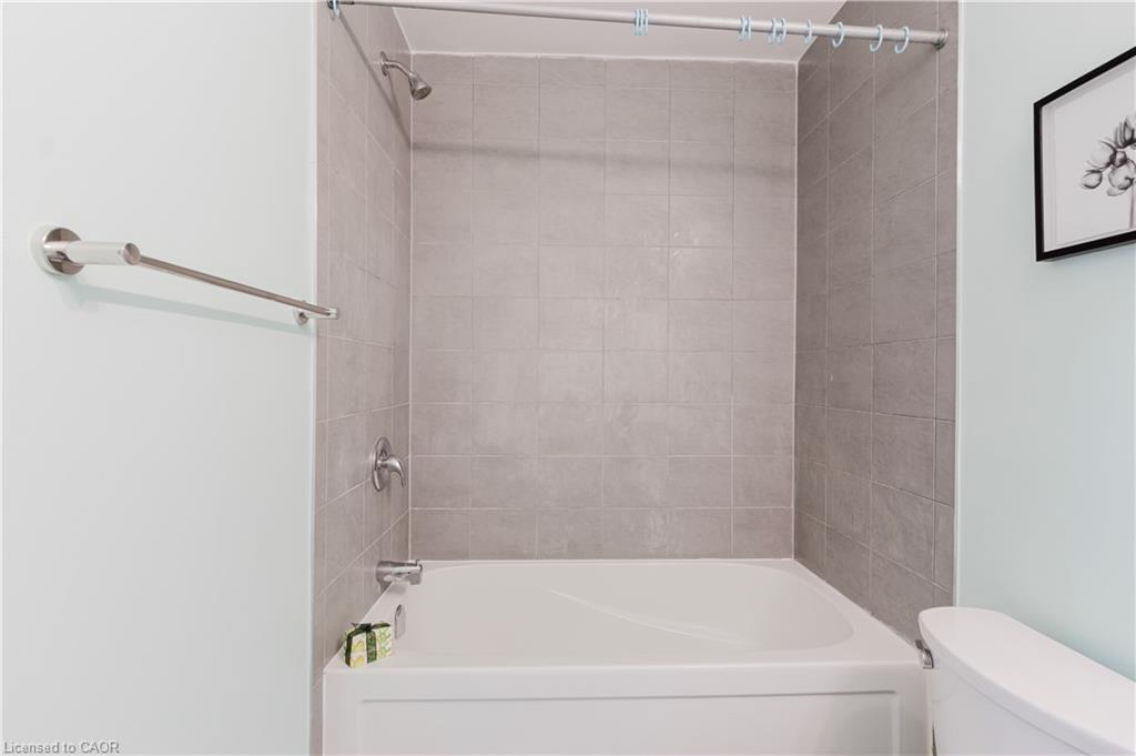 17-110 Fergus Avenue Property Photo 35