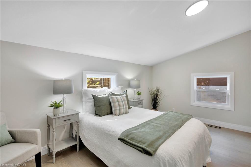 187 Drummond Street Property Photo 21