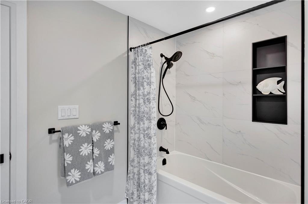 187 Drummond Street Property Photo 30