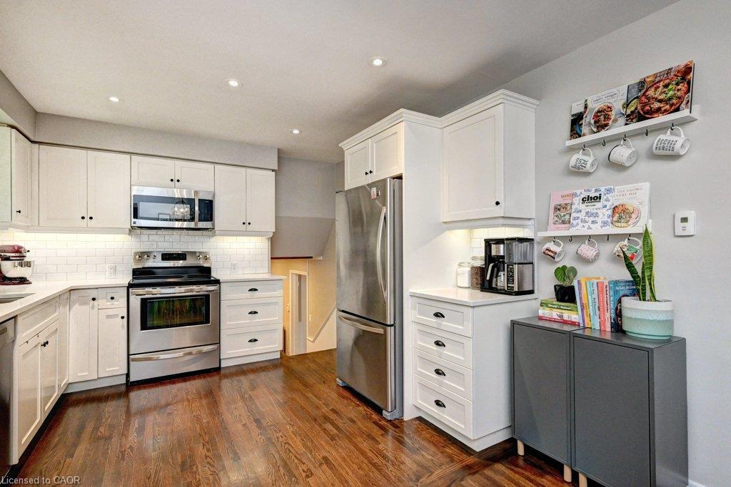 163 Chelford Crescent Property Photo 18