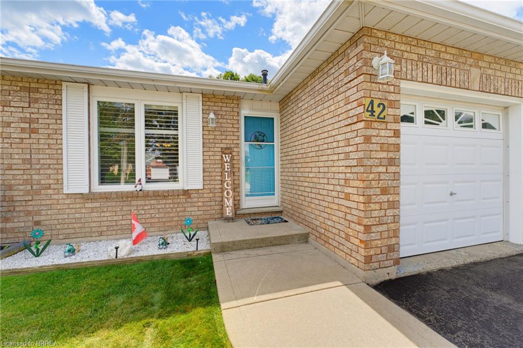 42 Buchanan Crescent Property Photo 3