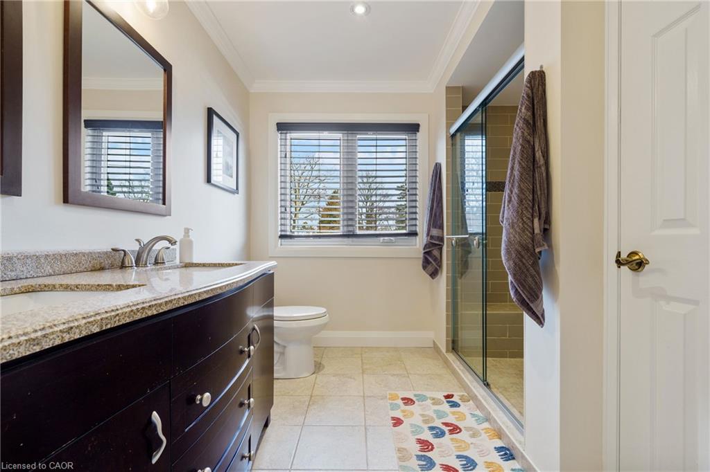 213 Fellowes Crescent Property Photo 29