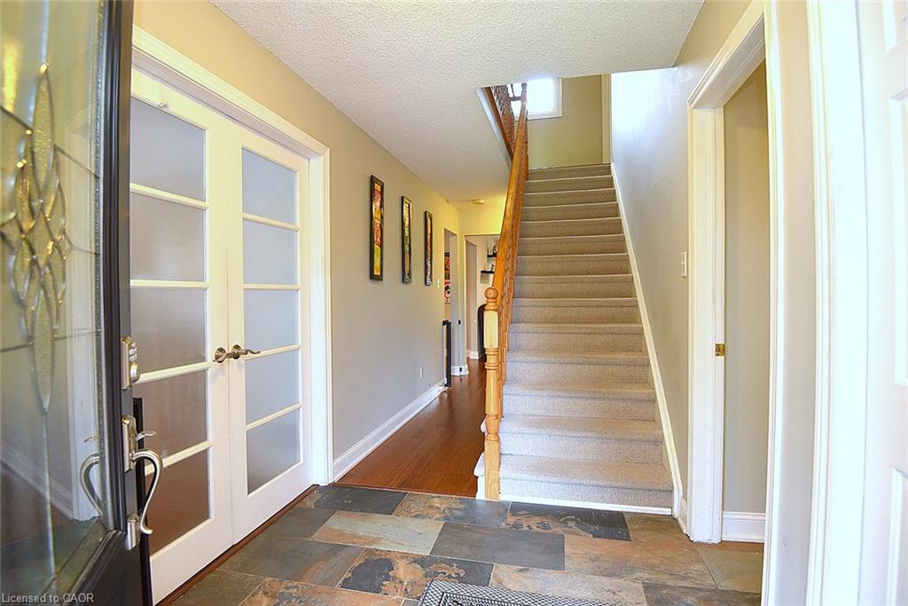 75 Josephine Drive Property Photo 4