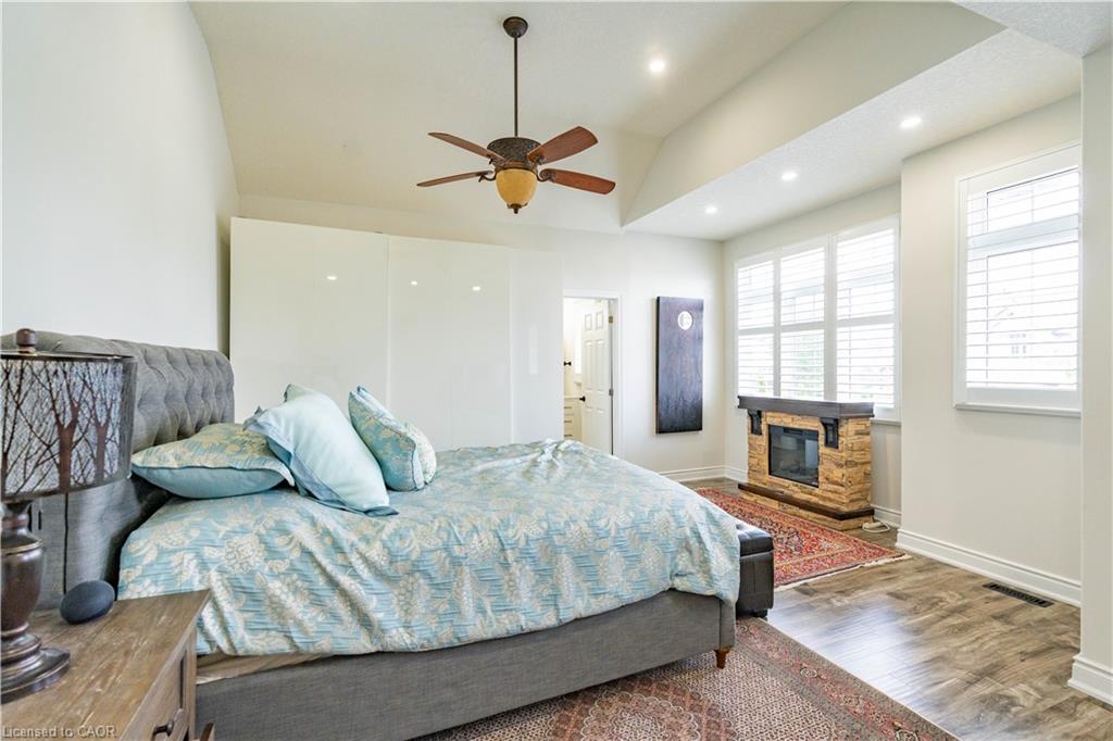 122 Iron Gate Street Property Photo 20