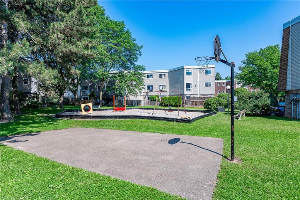 25-60 Elmsdale Drive Property Photo 31