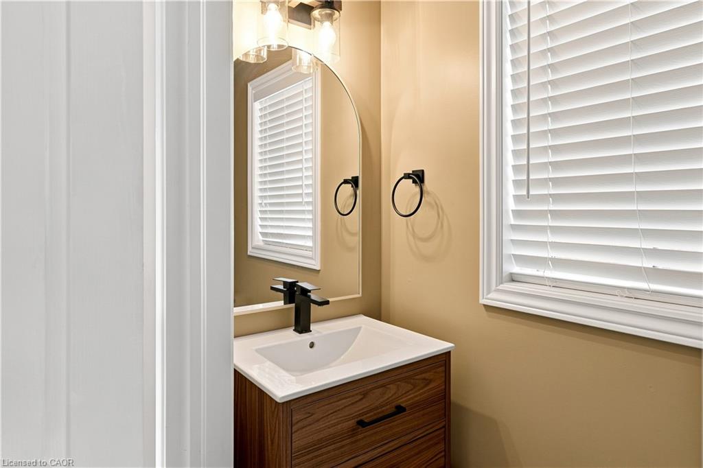 80 Robert Simone Way Property Photo 17