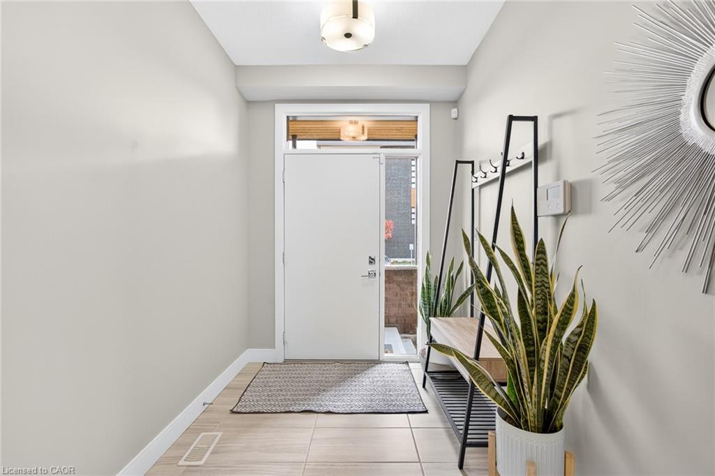 57-60 Arkell Road Property Photo 4
