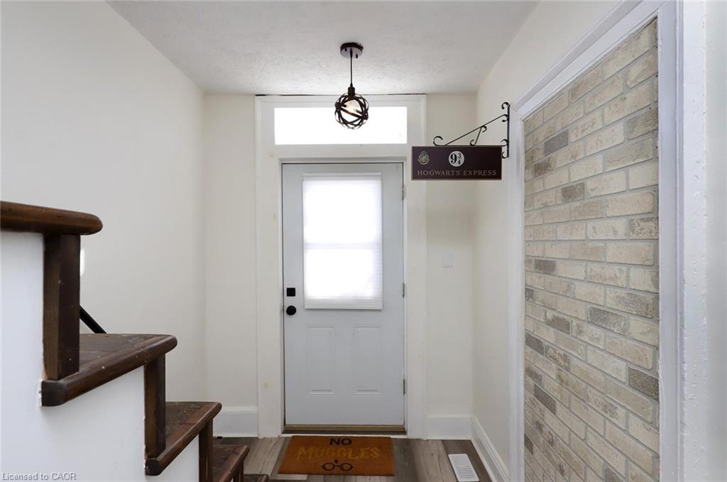 1 John Avenue Property Photo 27