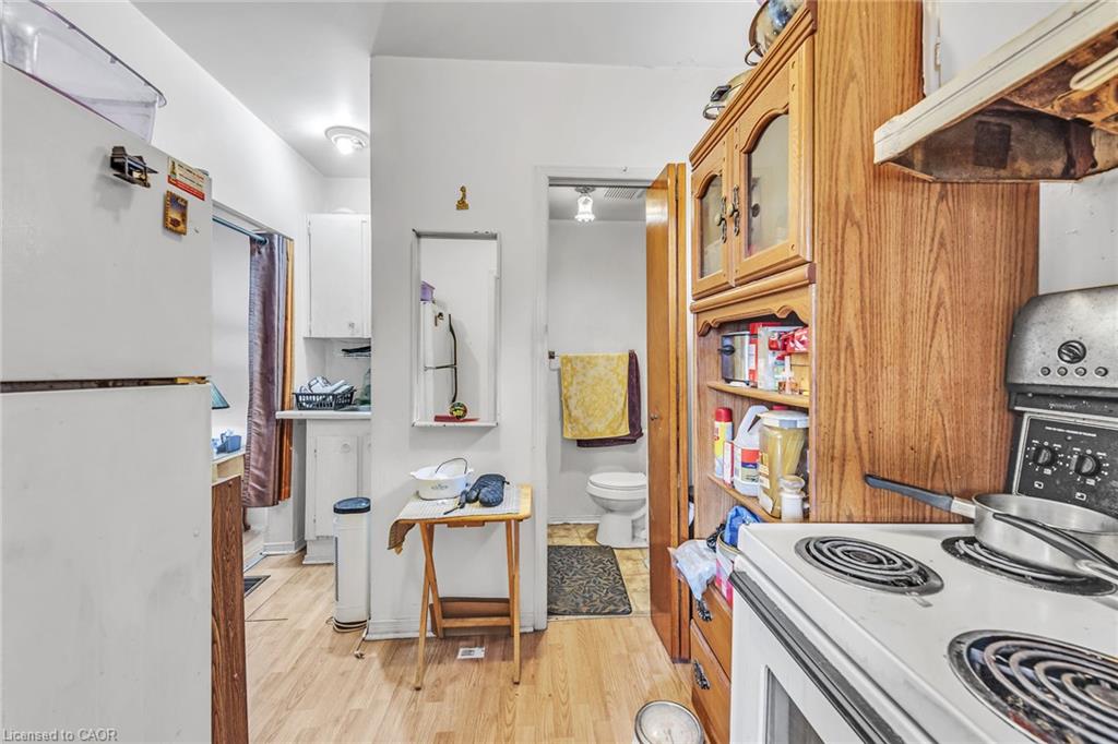 1367 Cannon Street E Property Photo 9