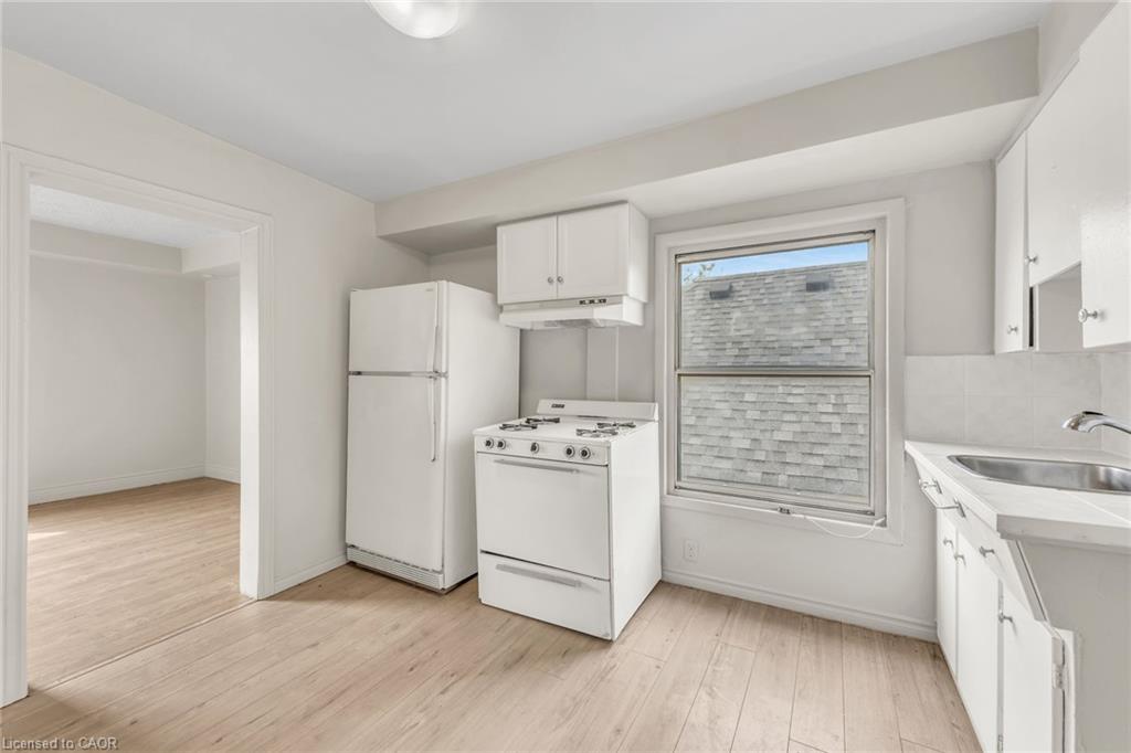 1367 Cannon Street E Property Photo 22
