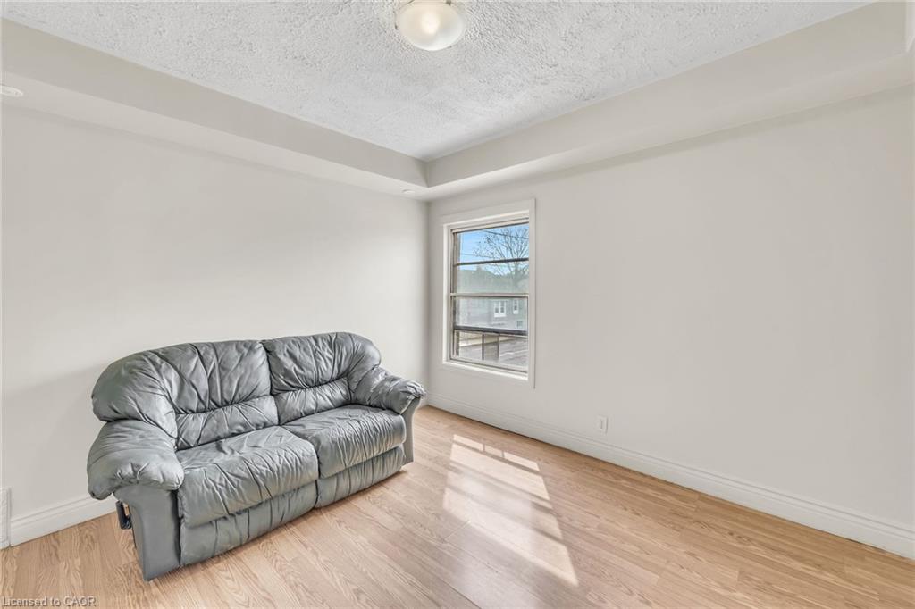 1367 Cannon Street E Property Photo 24