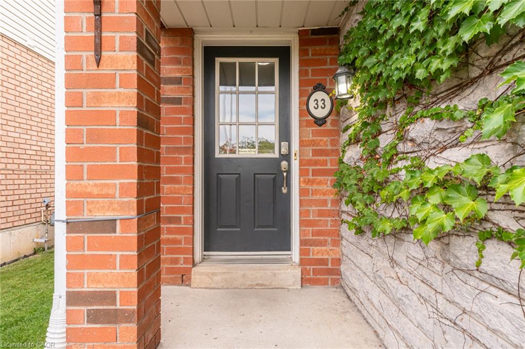 33 Slater Court Property Photo 6