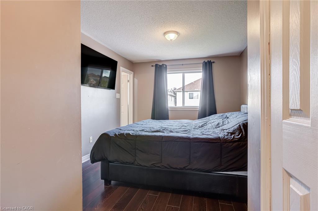 33 Slater Court Property Photo 27