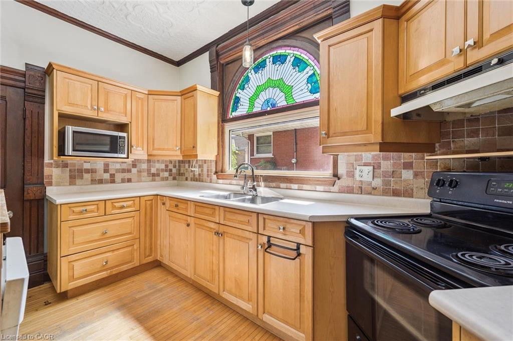 5 West Street Property Photo 1