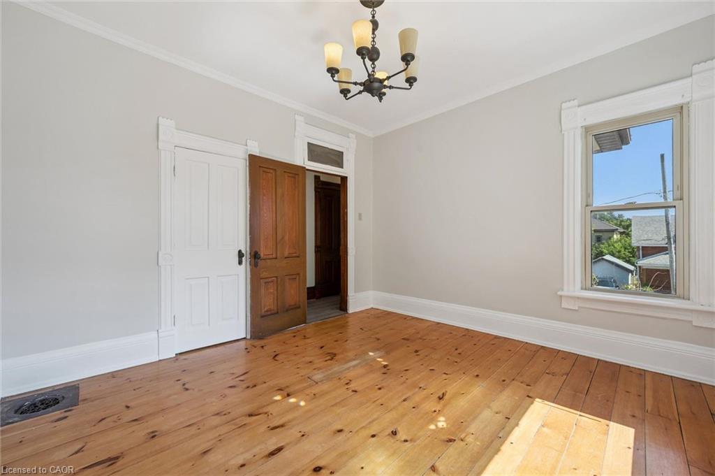 5 West Street Property Photo 21