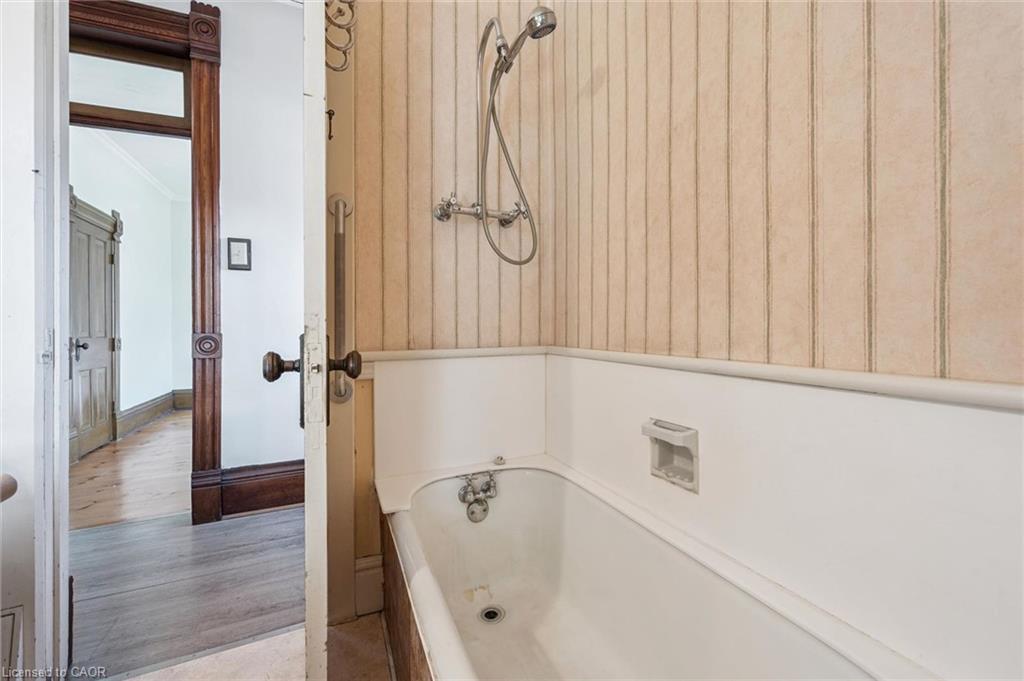 5 West Street Property Photo 23
