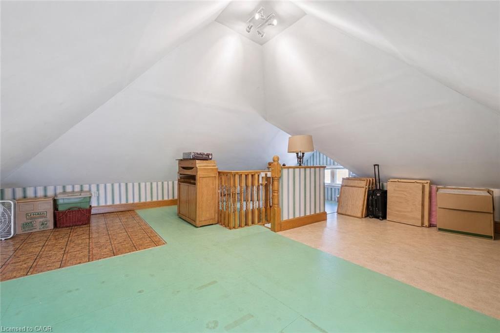 5 West Street Property Photo 24