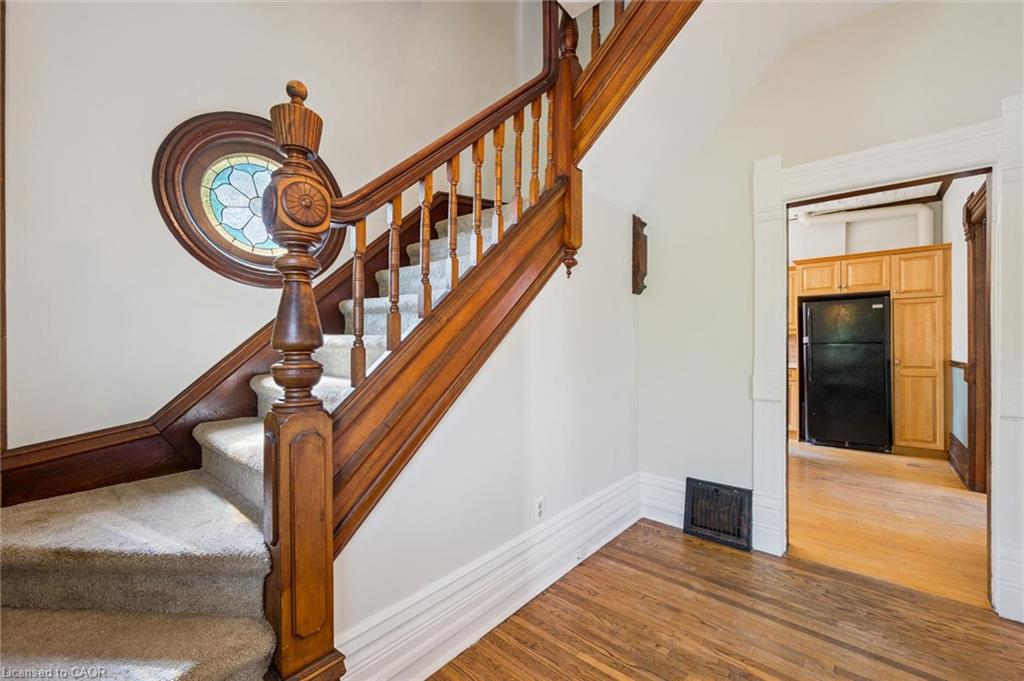 5 West Street Property Photo 27
