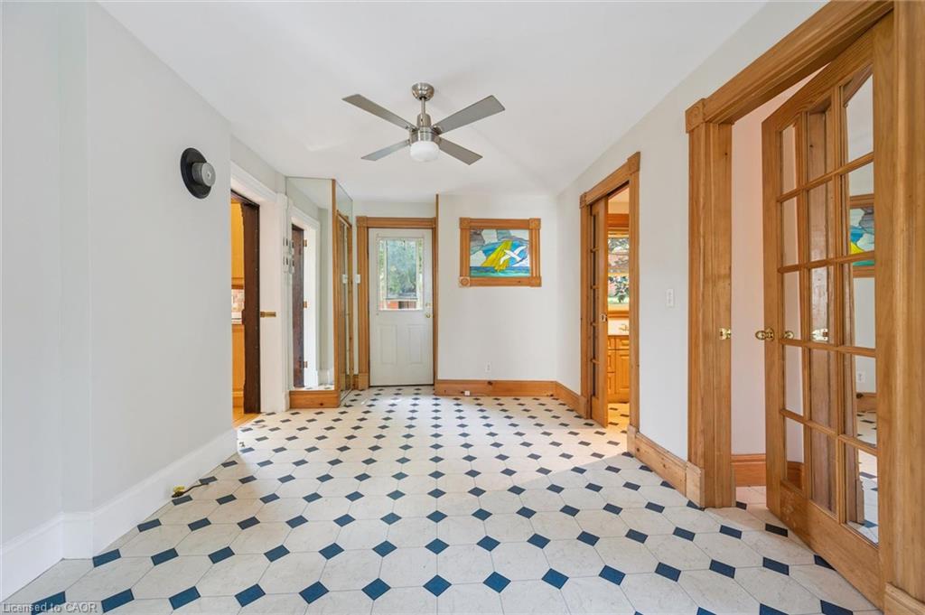 5 West Street Property Photo 30