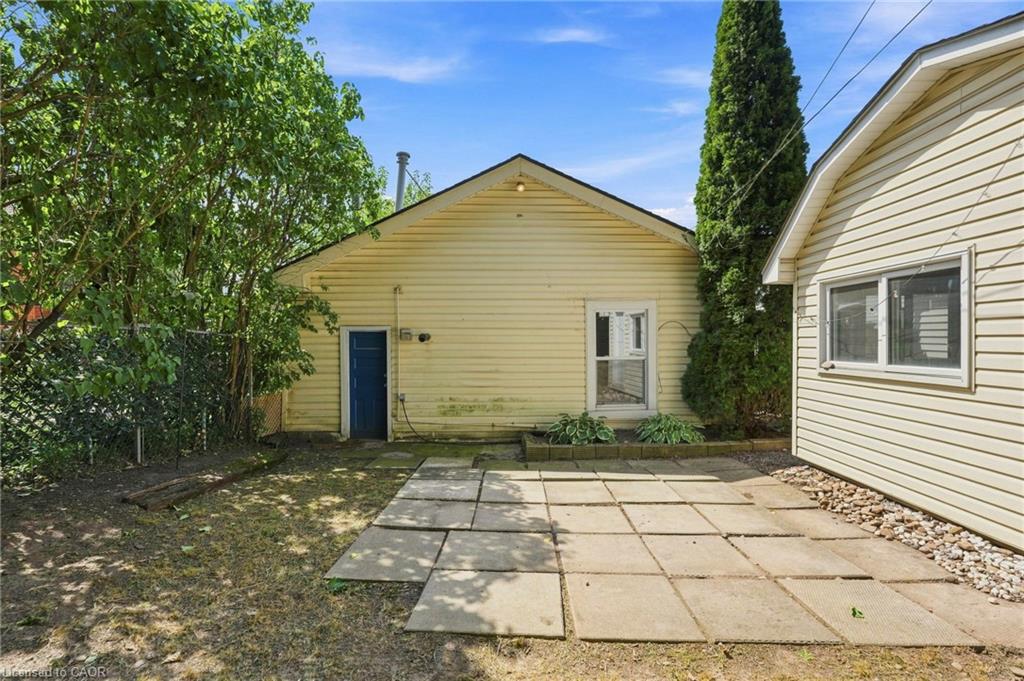 12 Nelson Street Property Photo 23