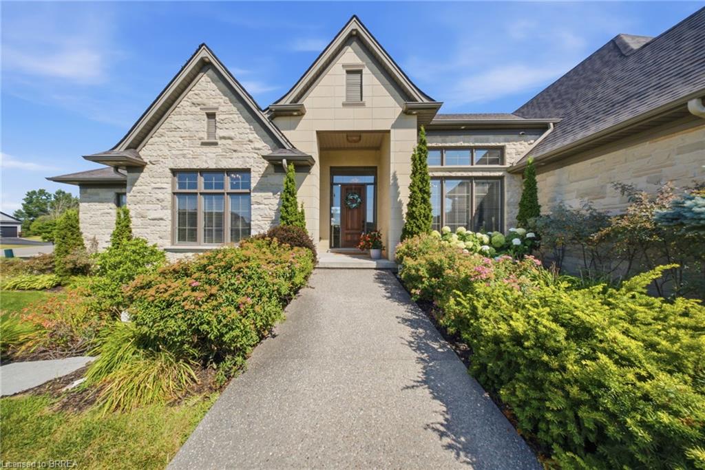 18 Harper Boulevard Property Photo 3