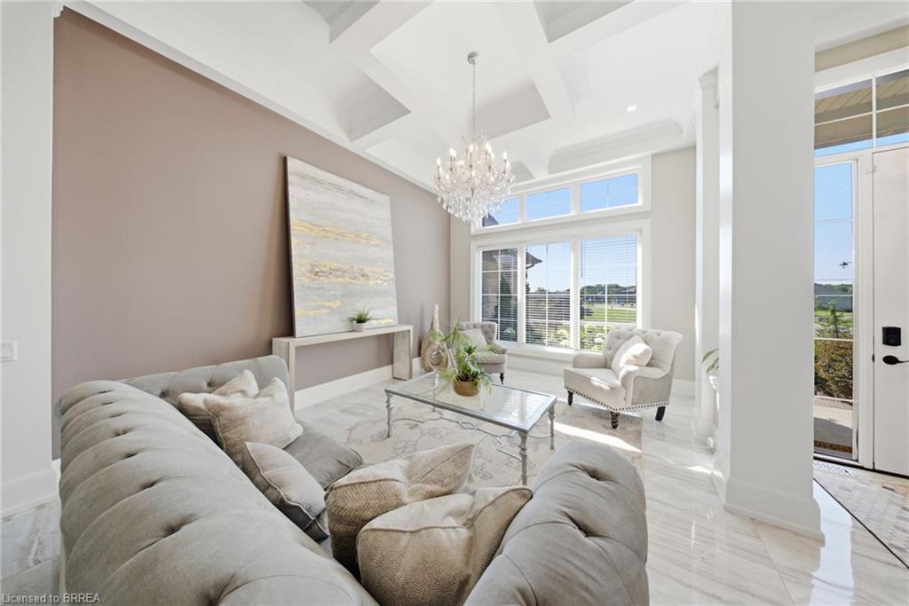 18 Harper Boulevard Property Photo 7