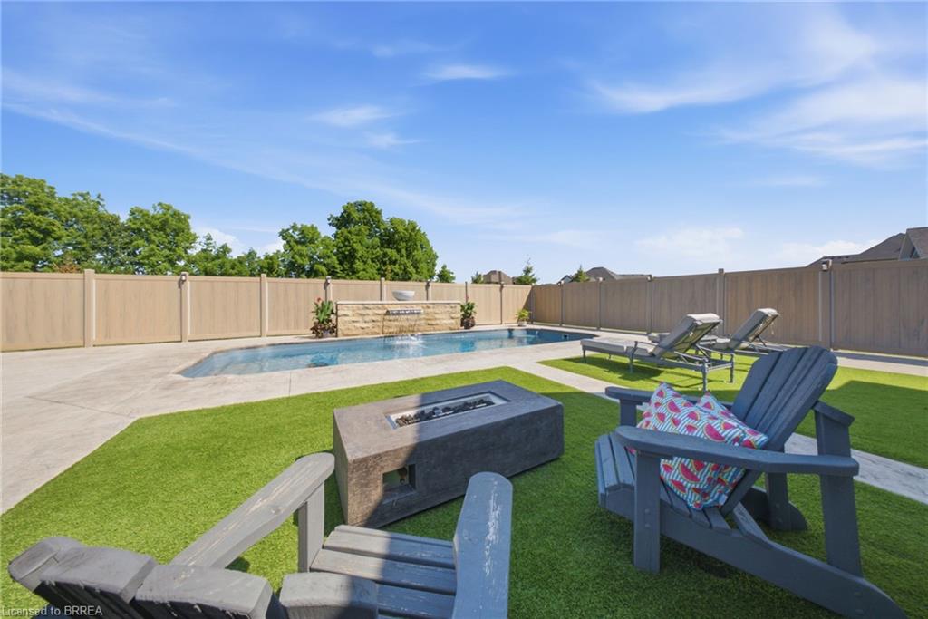 18 Harper Boulevard Property Photo 33
