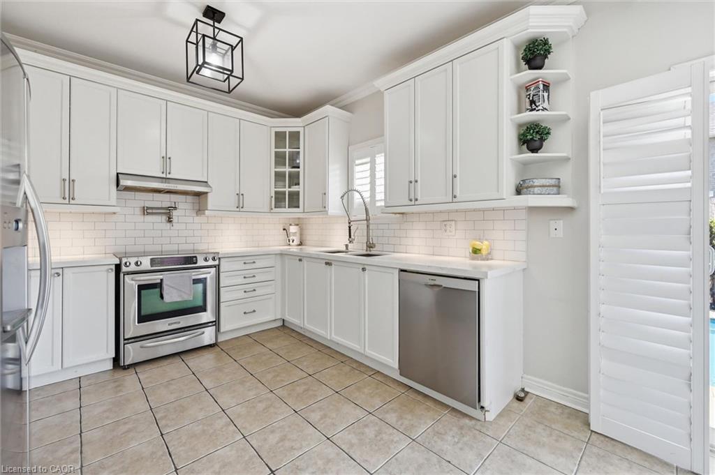 5444 Sundial Road Property Photo 12