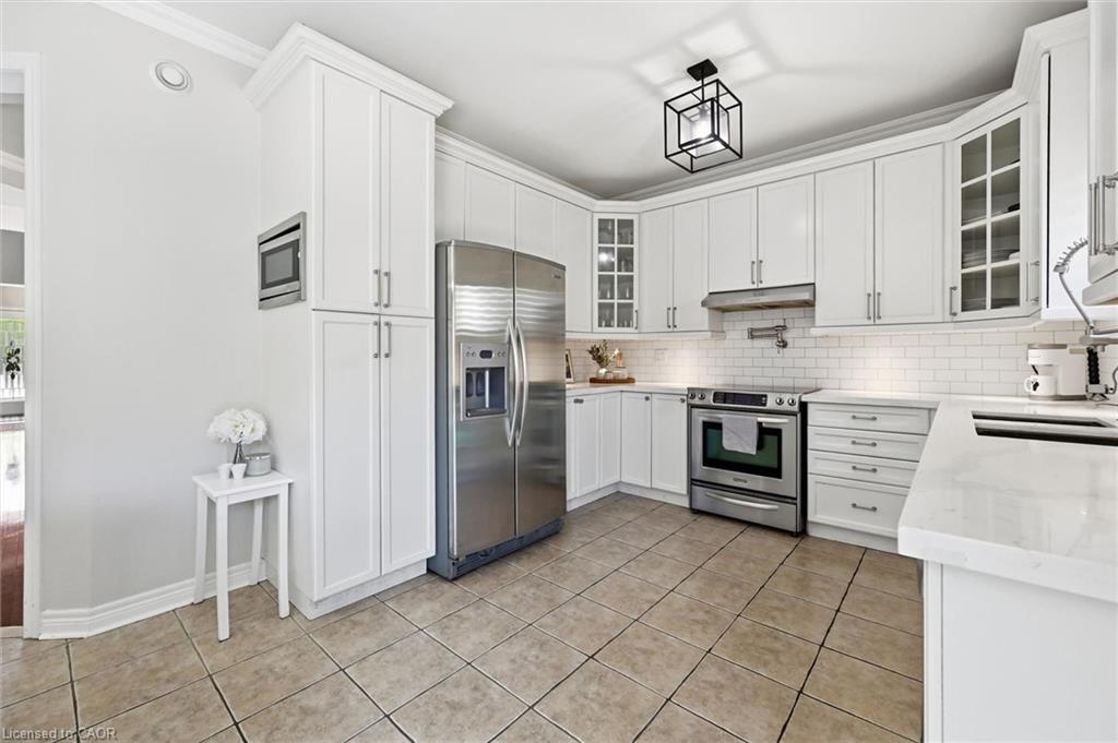 5444 Sundial Road Property Photo 13