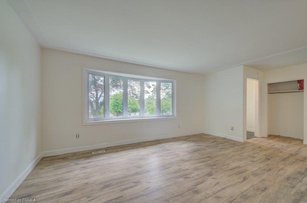 6 Bayly Drive Property Photo 8
