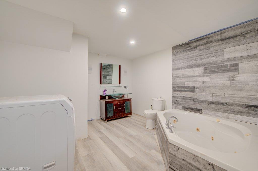 6 Bayly Drive Property Photo 31