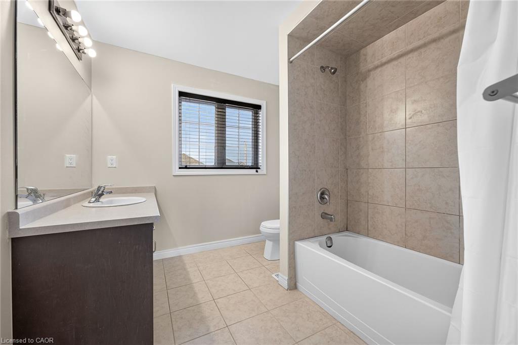 57 Irwin Avenue Property Photo 32