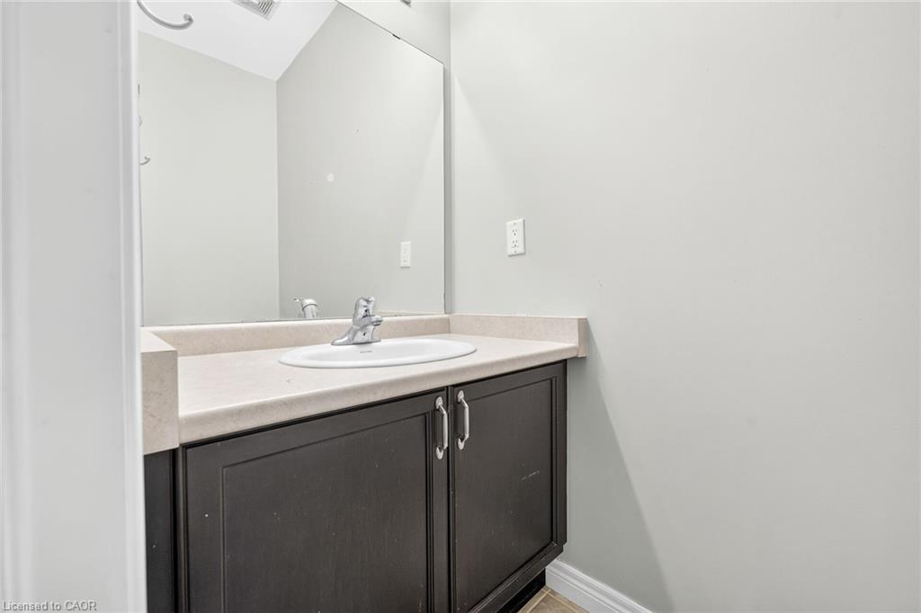 57 Irwin Avenue Property Photo 35