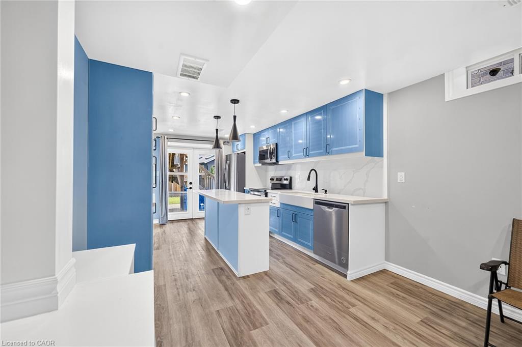 57 Irwin Avenue Property Photo 37