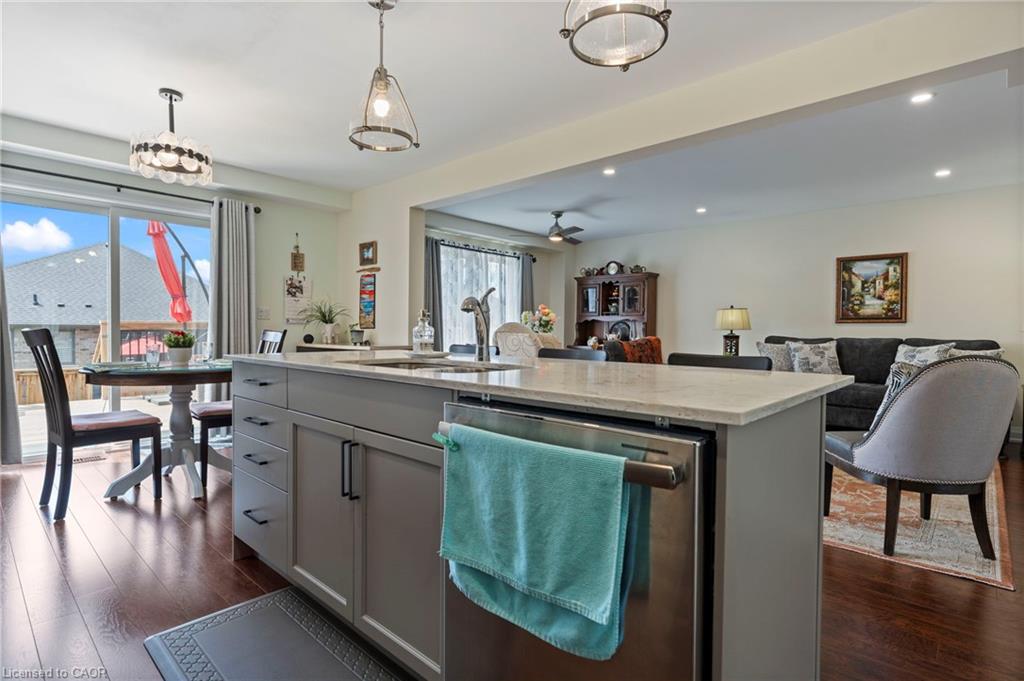 26 Amber Street Property Photo 7