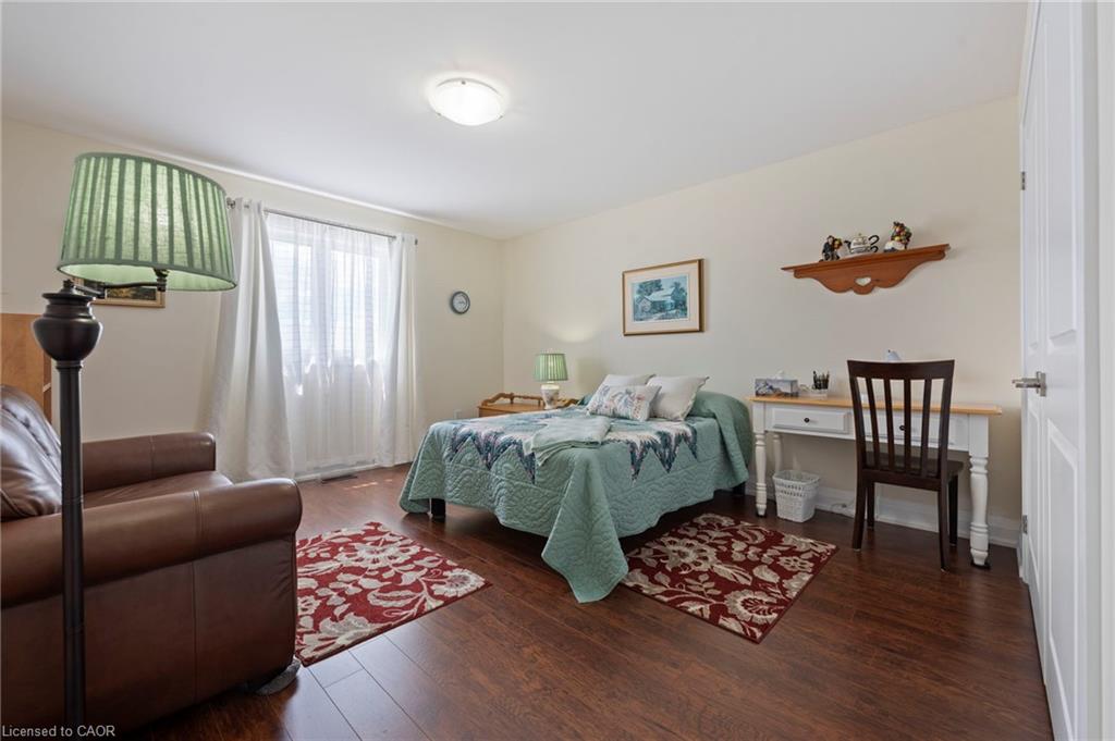 26 Amber Street Property Photo 20