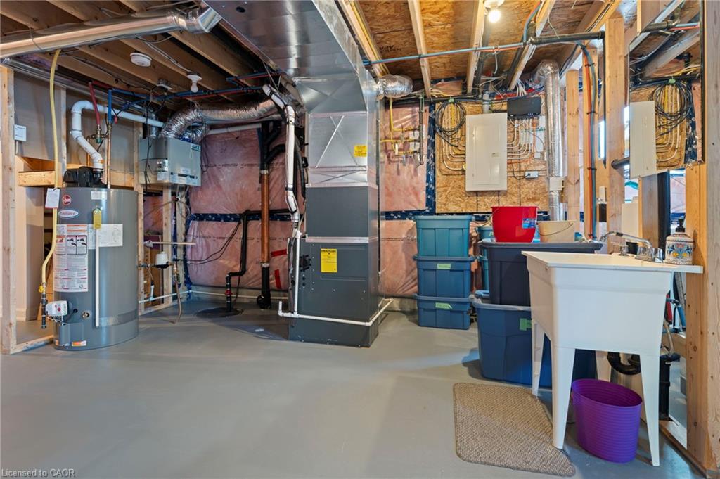 26 Amber Street Property Photo 23