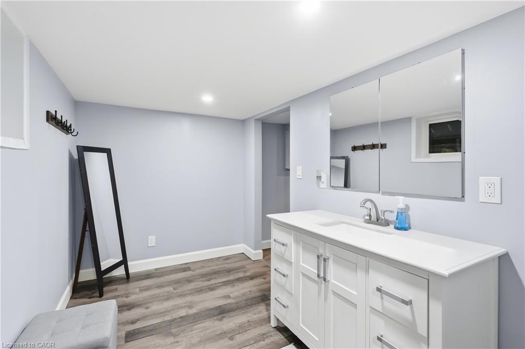 146 Lynden Road Property Photo 31