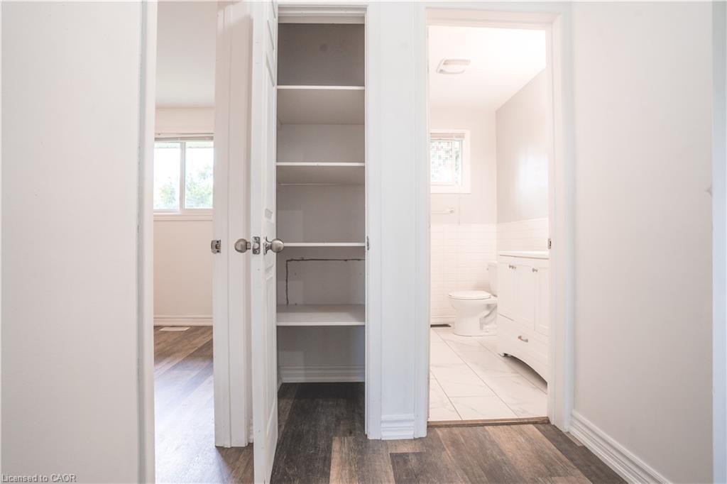 695 Glen Forrest Boulevard Property Photo 16