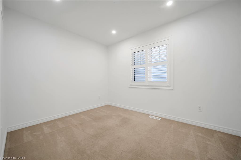 19 Findlay Way Property Photo 24