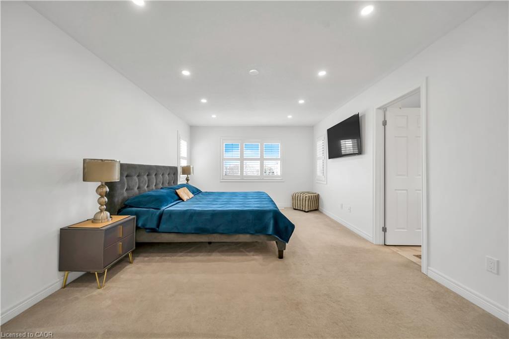 19 Findlay Way Property Photo 33
