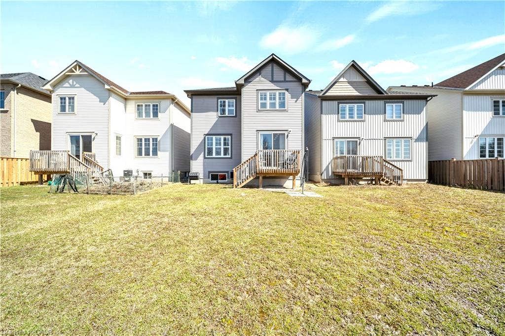 19 Findlay Way Property Photo 43