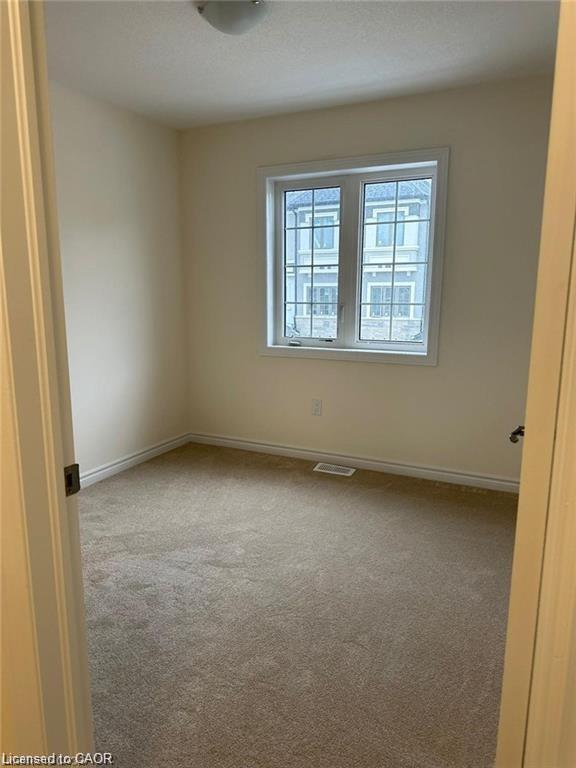 65-305 Garner Road W Property Photo 13