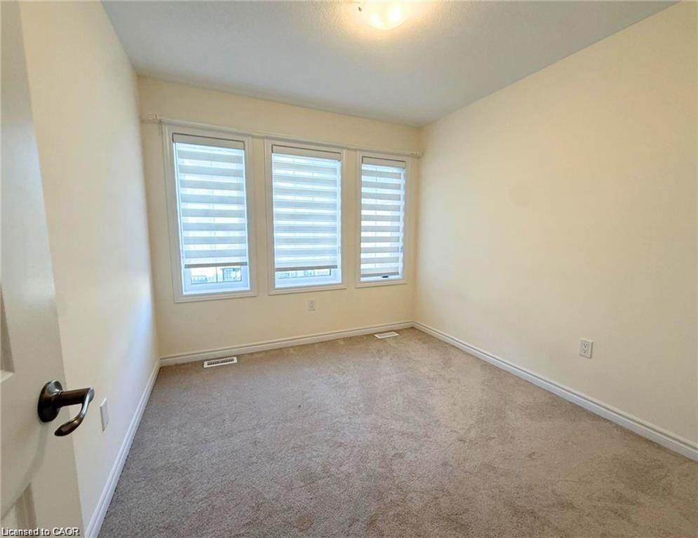 65-305 Garner Road W Property Photo 14
