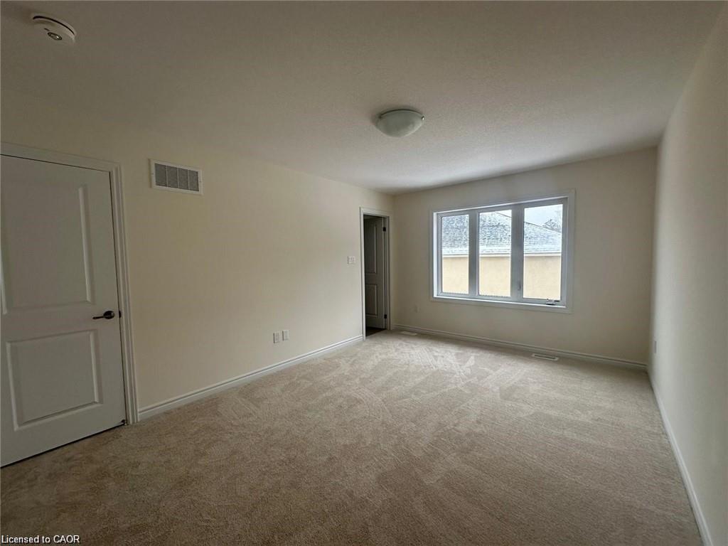 65-305 Garner Road W Property Photo 17