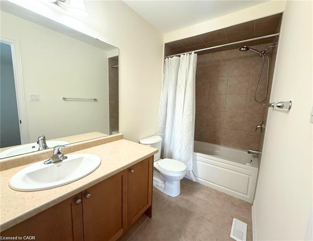 65-305 Garner Road W Property Photo 20